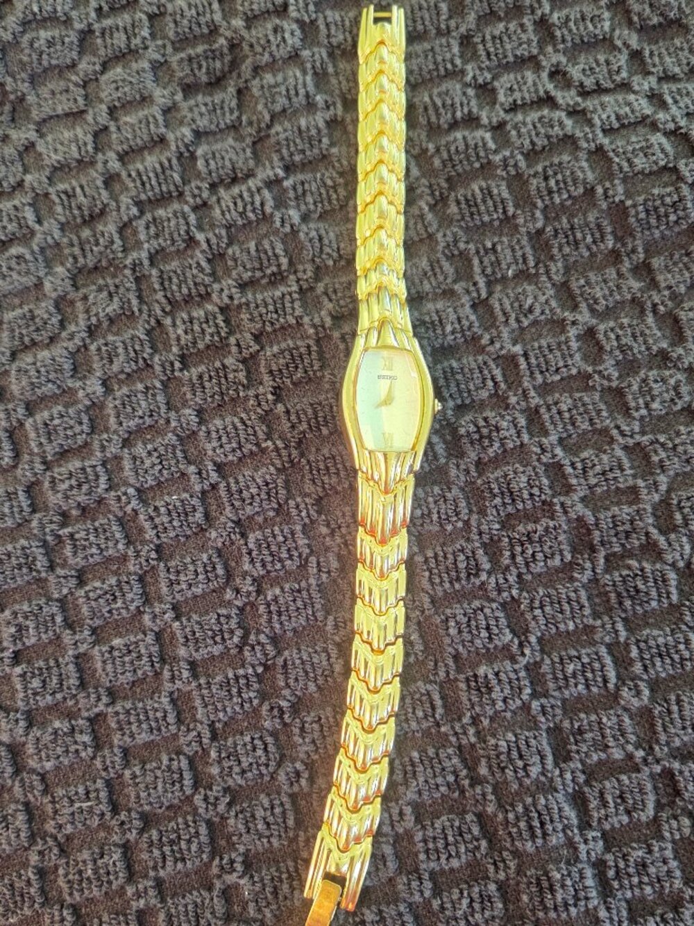 Vintage Seiko Ladies Gold Tone Dress Watch 4N00-7209